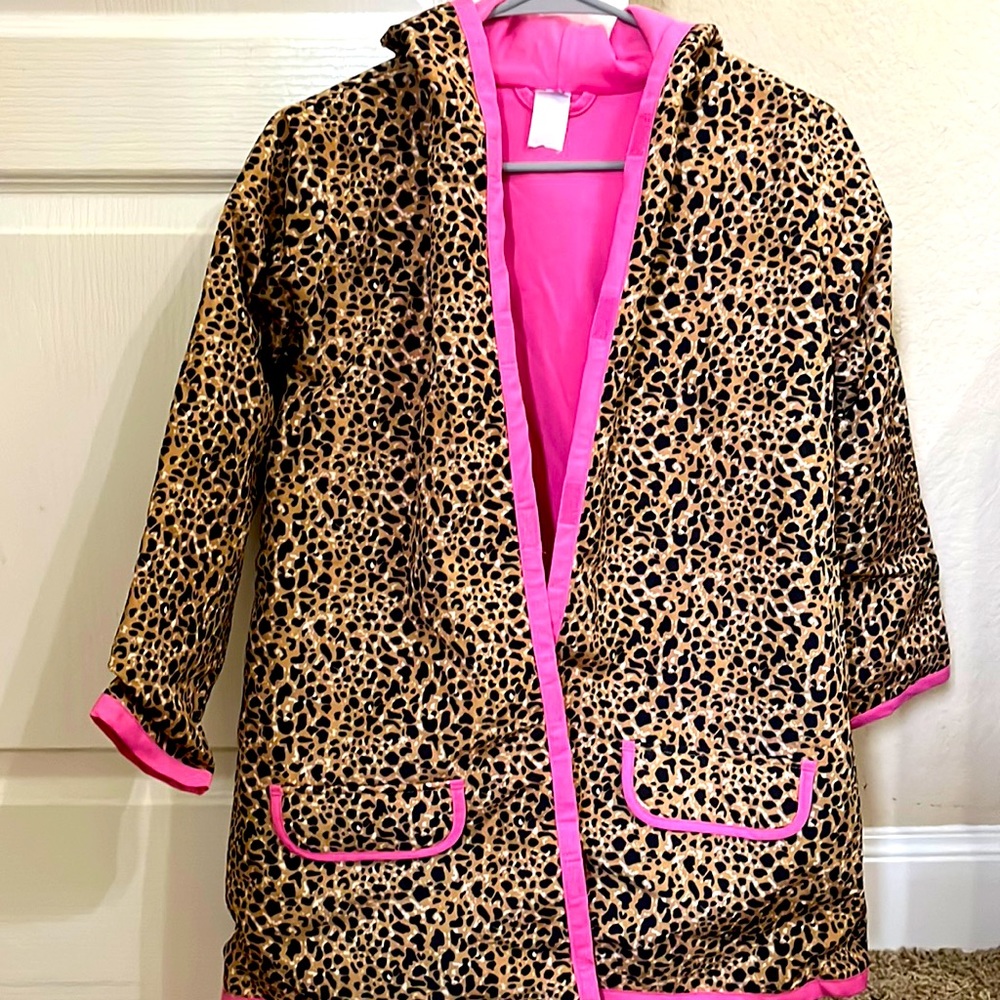Girl rain jacket. Size 7-8